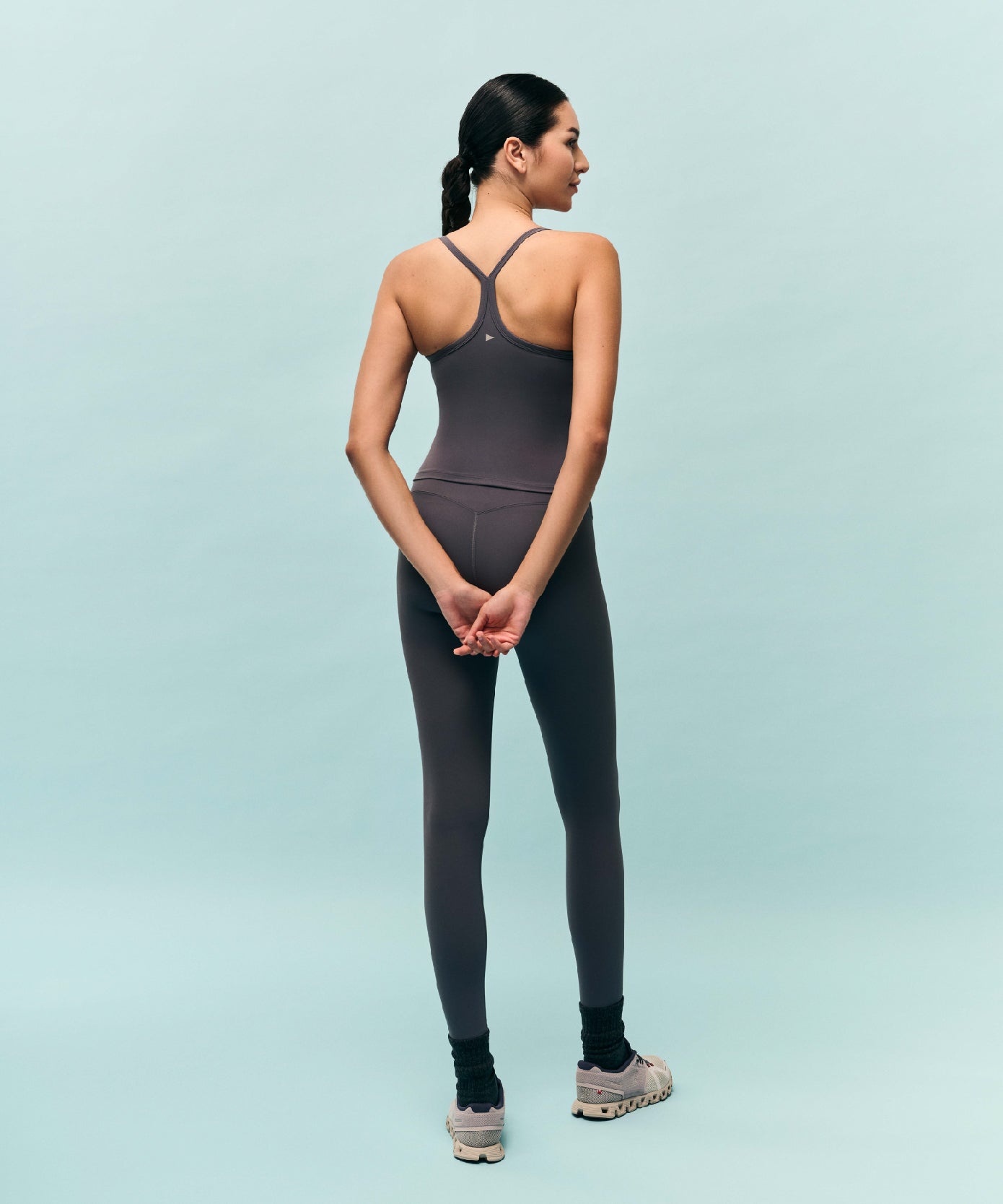 Noor Set - Dark Grey