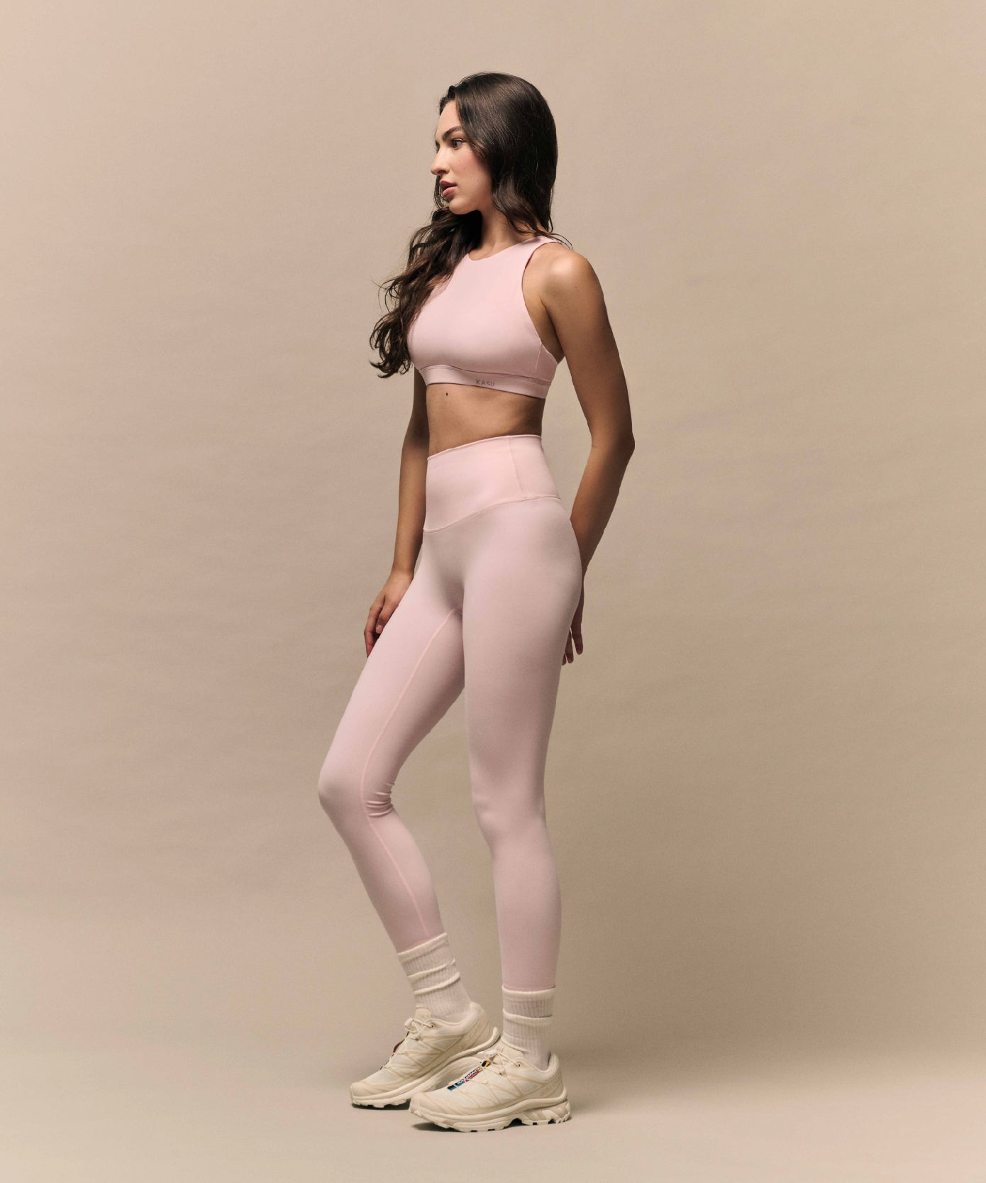 NOOR High Neck Sports Bra - IKASU Pink